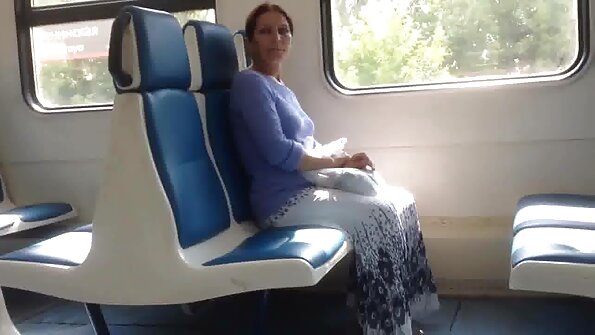 Chuda brzoskwinia zaskakuje za darmo sex filmy chłopaka podczas seksu analnego