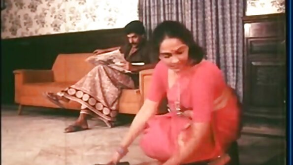 Blondynka z seksowną cipką zostaje wyruchana przez profesjonalnego kolesia z jego kutasem darmowe erotyczne