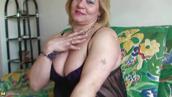 Brunetka nastolatka dostaje kutasa w mokry i seksowny seks erotyka darmowe filmy tyłek